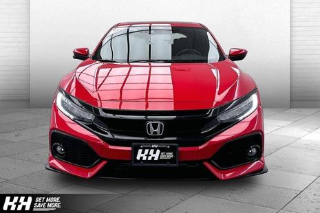 honda civic hatchback 2017 SHHFK7H95HU215370 image honda civic hatchback 2017 SHHFK7H95HU215370 image